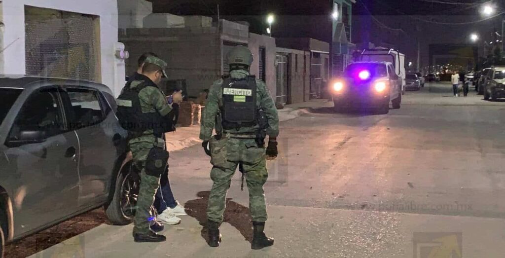 Ataque armado deja un muerto y un herido en Jardines de Oriente; dos primos