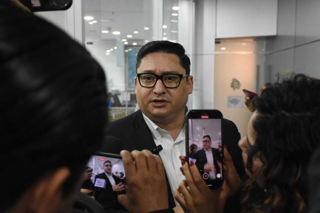 Denuncia Alfredo Chávez imposición de morena en selección de jueces sin aval del Congreso