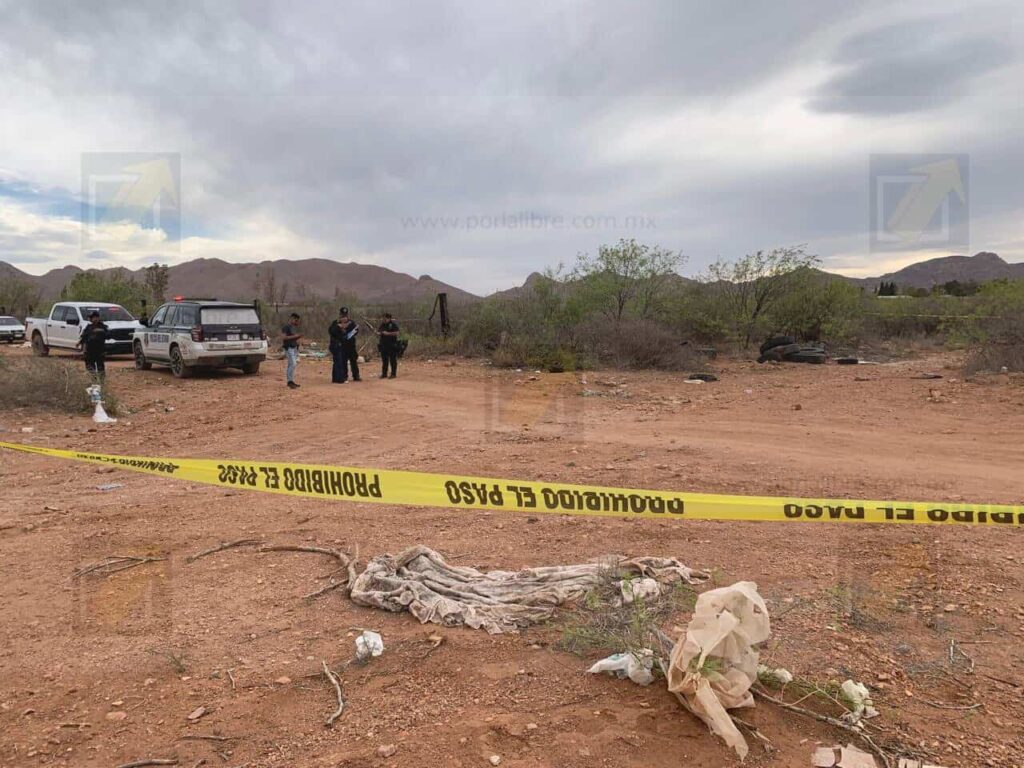 Hallan un ejecutado en terreno de la colonia Valle Dorado