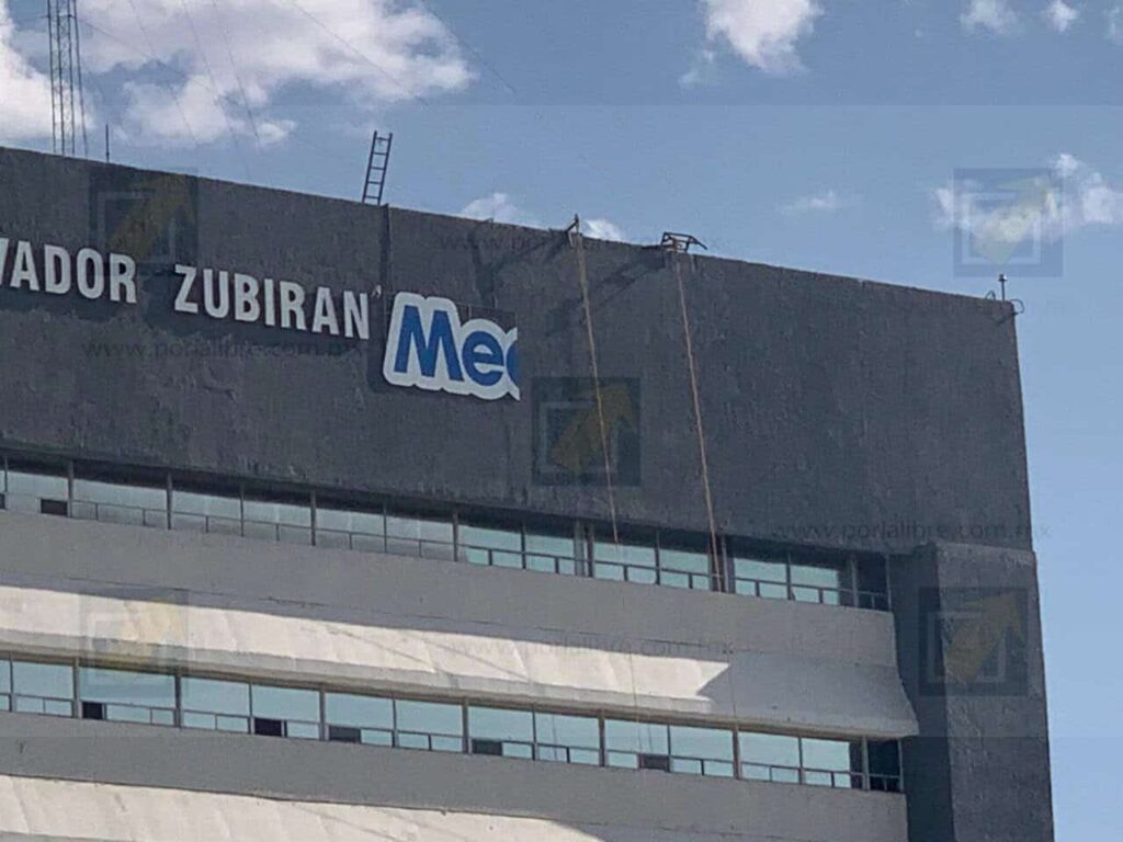 Trabajadores sufren caída desde andamio en obra del Hospital General